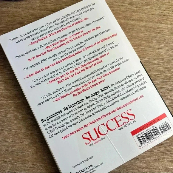 The Compound Effect Book - Picture 2 of 4